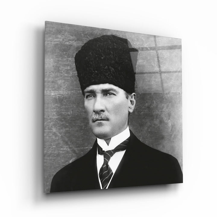 Atatürk Cam Tablo