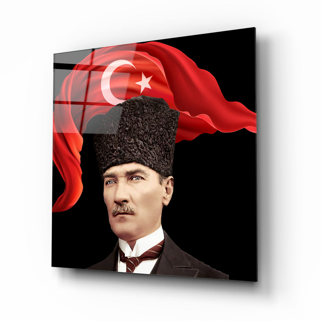 Atatürk ve Bayrak Cam Tablo