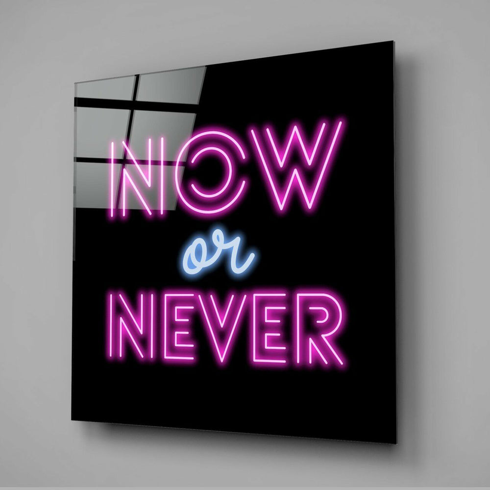 “Now or Never” Cam Tablo